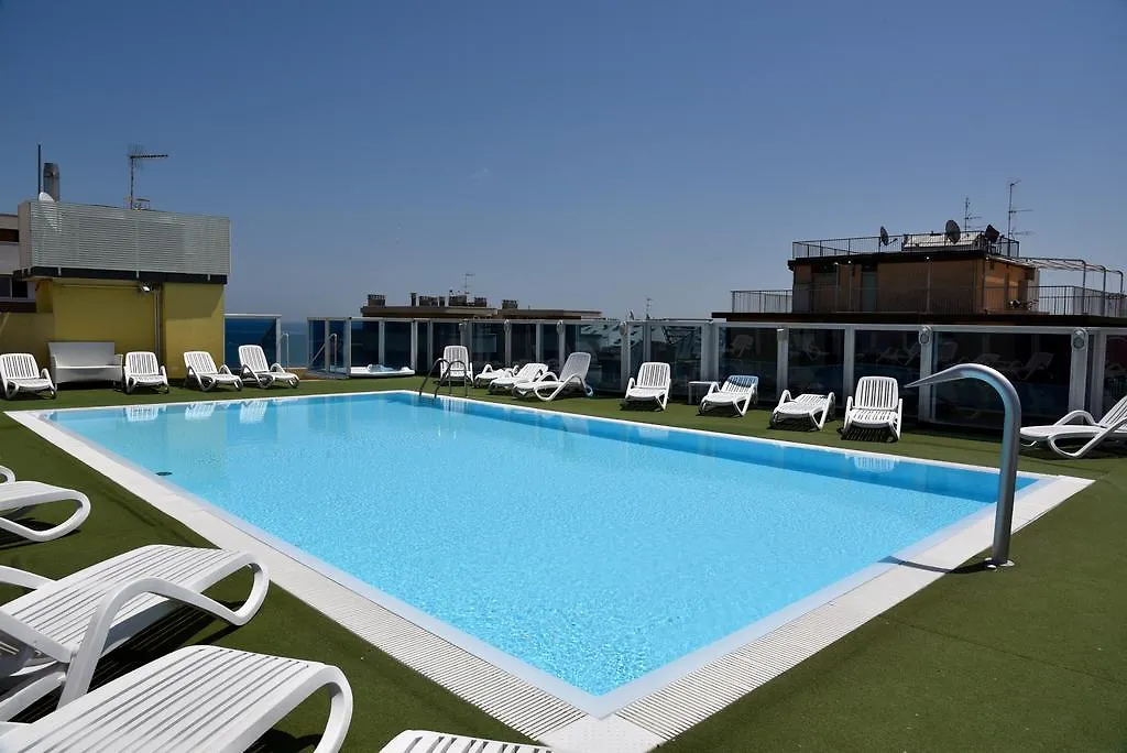 Hotel Soleblu リミニ